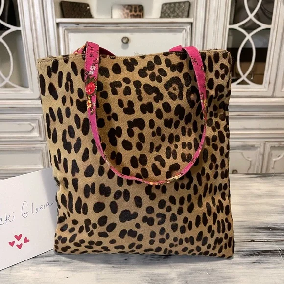 ♥️SOLD♥️🍀💁🏻♀️Dolce & Gabbana Leopard Pony Hair Tote🍀💁🏻♀️ - Picture 11 of 17